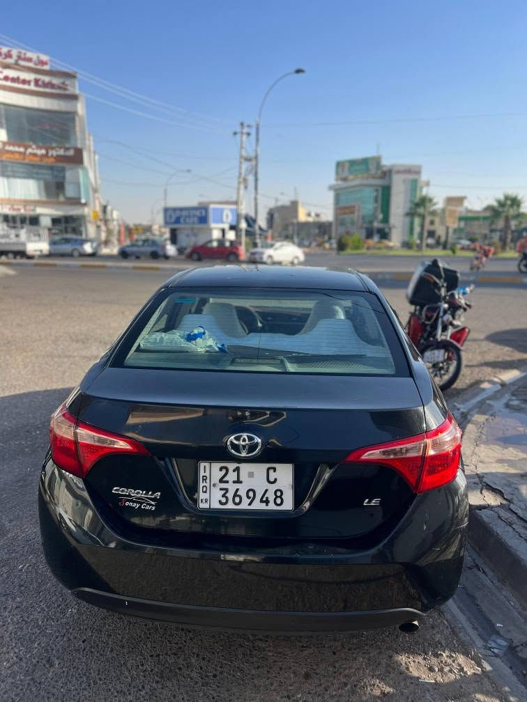 سلام عليكم 
كورلا ٢٠١٧ le كندي
مواصفات le  معروفة هزة جديد وسنوية لل ٢٠٣١ باسمي 
تحويل وكاله شرط وكير ومحرك وتبريد شرط بيها دفتر بانزين مكاني كركوك
حادث جاملغ وبونيد والسقف بيها حلوب وبيها طلقه تايه السعر ١١٥  / *********** // *********** كركوك, العراق

