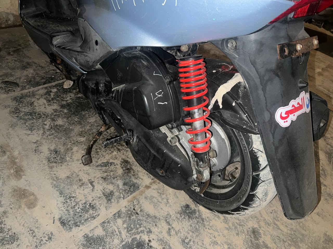 سلام عليكم سكنس نثيه ١٤٠ للبيع او مراوس مكينه ناعمه كفرات ختم واحد بلاديه اوراق موجوده
كهربائيات شغاله (سلف. هندر. باتري. اشاير. هورن. لايت. بك لايت.) كلشي شغال
بغداد الزعفرانيه 
***********
