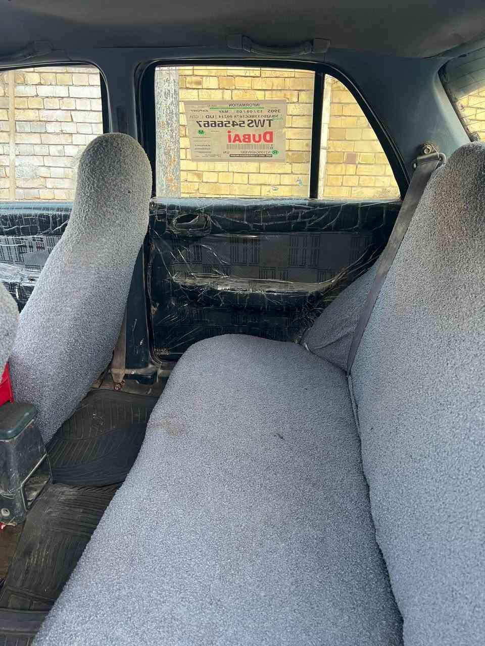 سيفيا للبيع موديل 93 قضاء النصر ذي قار اوتو سنويه لل 29
راعيها يريد تحويل 
مداورها مايكلف رقم انكليزي
واسط محرك عادي كير اوتوماتيك 
ابيع واقع حال السيارة تمشي لكن بيها خلل بالكير والمحرك بيه خيط تبخير 
اخوان هذا الموجود لا تراسل اتصال على الخط فقط للشراي  22 بيها مجال بسيط 
انا خليت بالاعتبار التصليح 
تخم تاير حداديه جيده جداً 
ماسحات وزراكات شغاله لايت عالي وناصي إشارات. اخوان اكو مقاطع  وصور
كافيه للسياره والتفاصيل كلها مذكوره ارجوكم اخواني لاتواعد وماتجي لو تتاخر عليه رسايل مااجاوب اتصال فقط ***********
