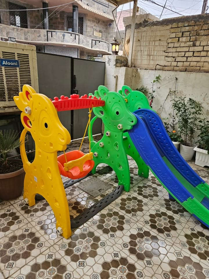 مرجوحة للبيع جديدة مابيها ضرر
سعرها ١٣٠ قفل/ سوق السمجة

*********** واتس اب
