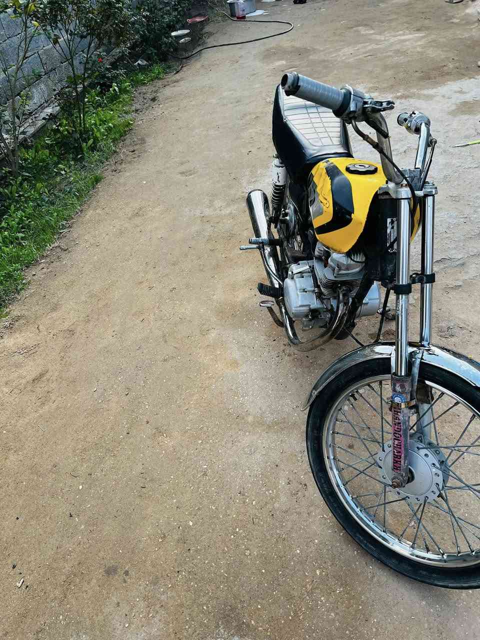 اسلام عليكم دراجه ارشه كلك مكفوله للبيع رايدهه160 وبيهه مجال مكاني كربلاء حسينيه هاذه رقمي***********
