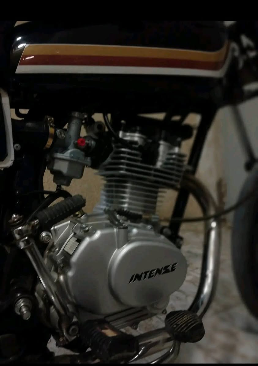 سلام عليكم دراجة للبيع مكينه انتنس دراجة جديده هسة معمره كلك مكفوله عشاير وسعر خاص


**إذا كنت صاحب هذا الإعلان وتريد حذفه لأي سبب، رجاءا أرسل رسالة إلى الدعم الفني**