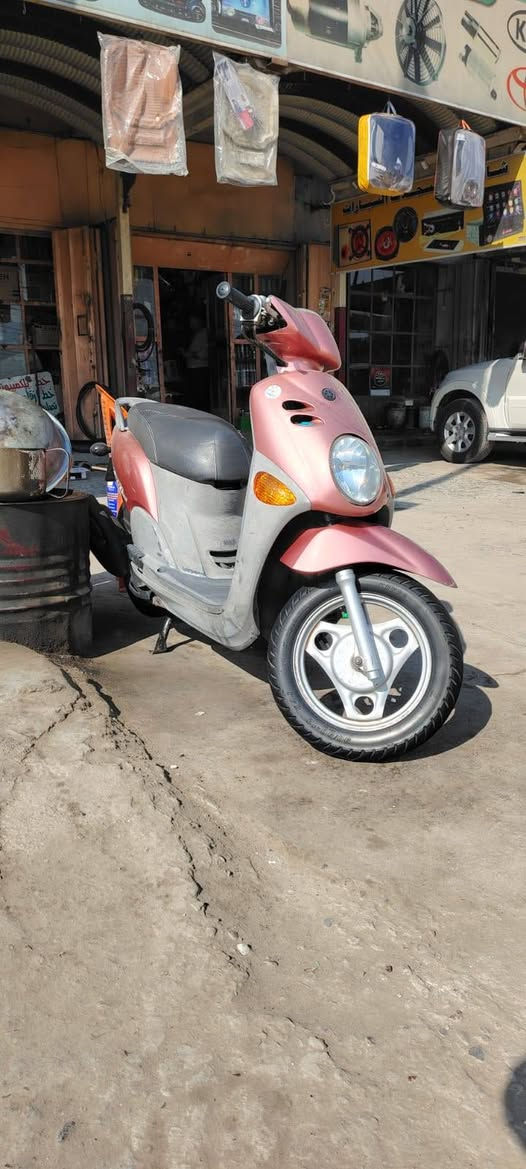 سلام عليكم دراجه للبيع فله 120نوزل واتساب***********
