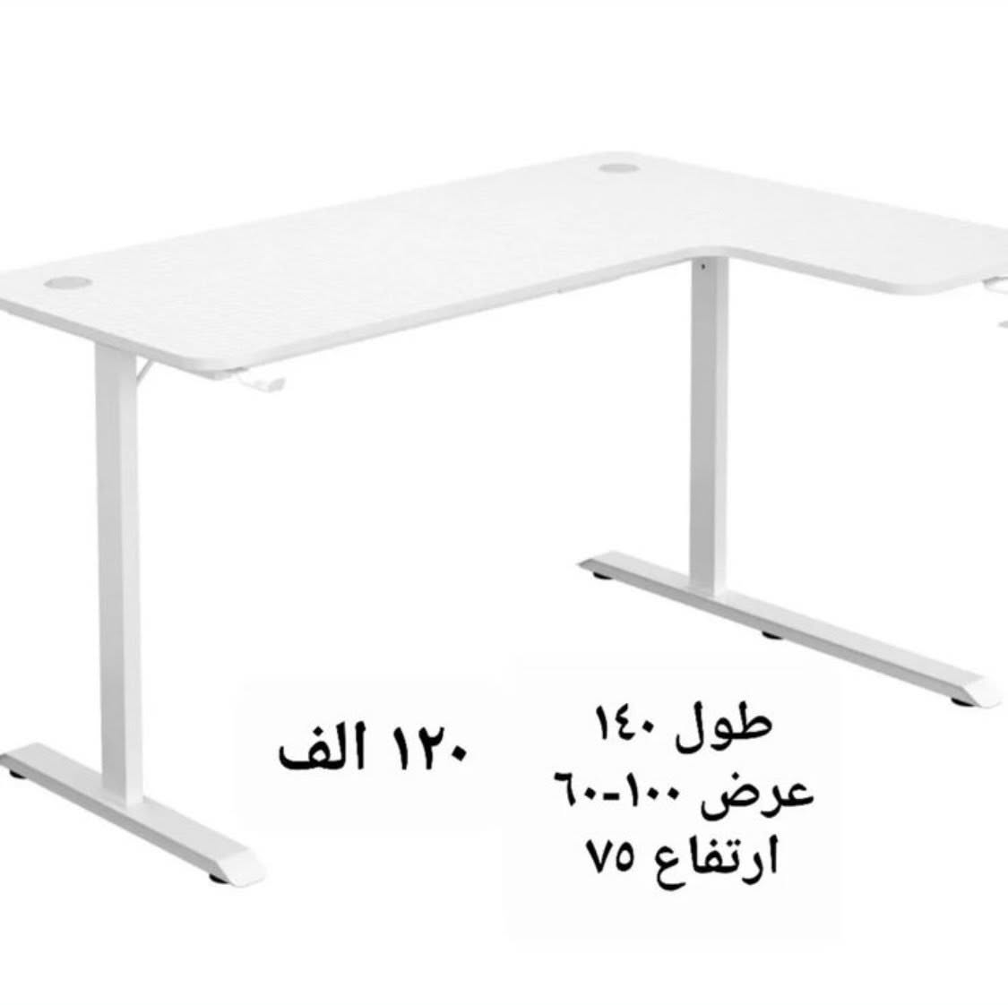 سلام عليكم إكسبوكس للبيع
اكس بوكس سيرس إس ويا هارد 1تيرا 

 مونتير 240 هرتز وميز كيمنك نضيف جداً وجوستكات ثنين وحده اصليه مال الجهاز وحده كيم سير وتجي وي الحساب لعبت ردد ردمشن 2 وشتراك كيم باس شهر ويا ممفعل انته تفعله 
التواصل واتساب فقط ***********
