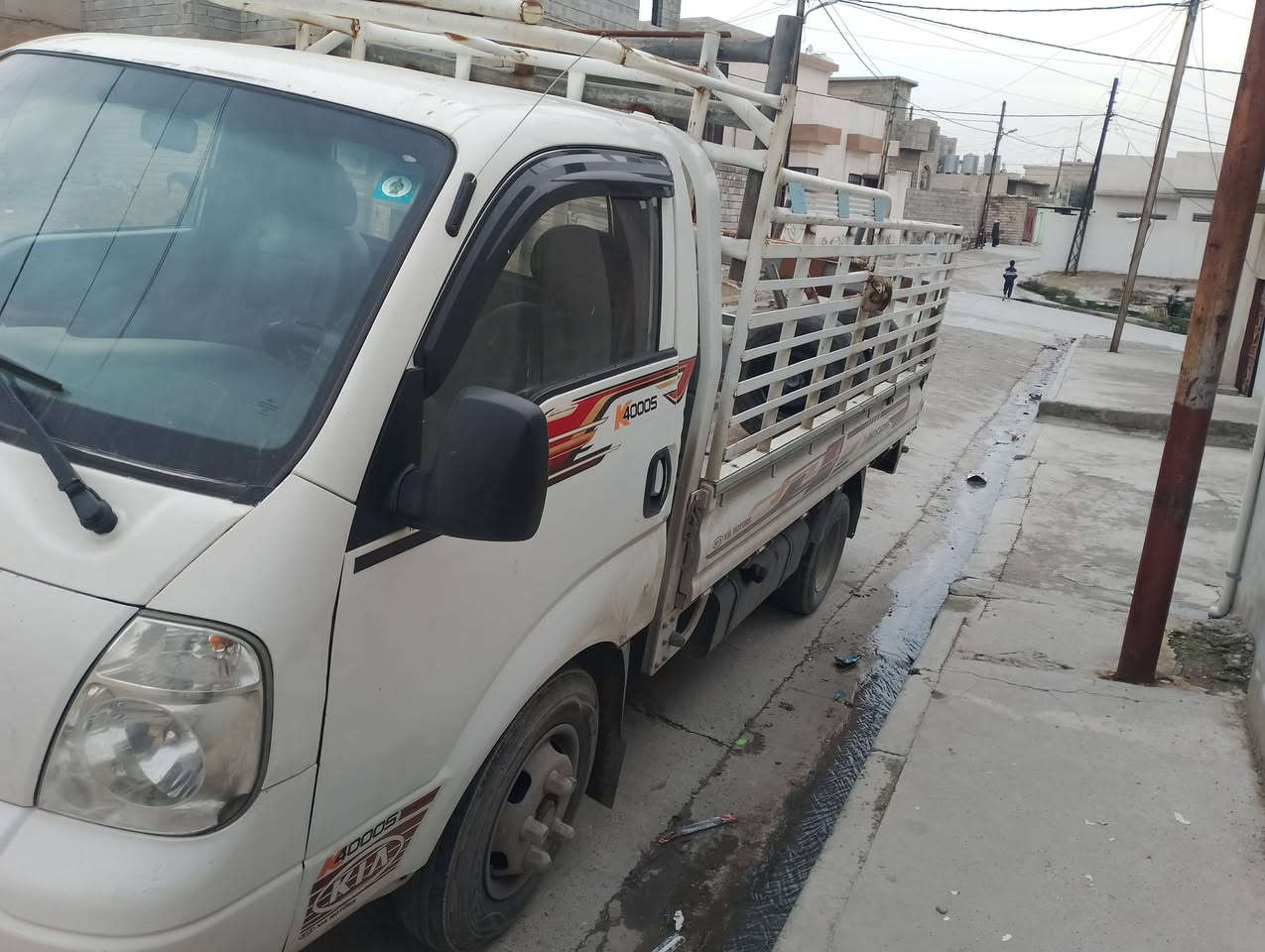 السلام عليكم
كيا فحل للبيع 
موديل 2010 تك قماره 
گير  محرك اكسن شاصي كلو شرط 
سياره بلاديه 
تدفئه تبريد وايرمنيه طخم تواير 
رقم نينوى نگليزي سنويه لل2030 سياره جاهزه شرط بدون قطره صبغ 
السعر 105 وبيها مجال حك الجيه 
العنوان موصل الجانب الأيمن 
للتواصل ***********
