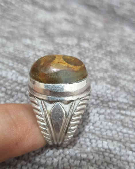 سليماني داوودي عينتين قدييييييم جدا 
السعر خاص أو ع ***********
