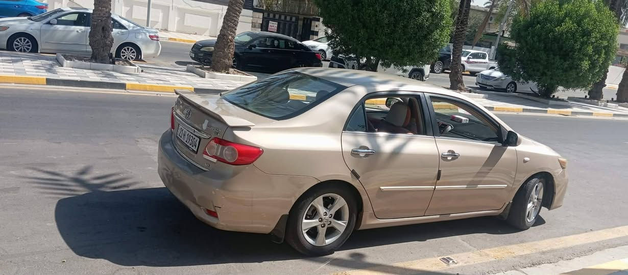 كورلا موديل 11 سياره مكفوله من ظربه وصبغ رقم وسنويه جديد كير ومحرك وصدر وتايرات وتبريد كله جديد سياره عليها أدامه عامه من كلشي بيع او مراوس بستاركس شماليه فقط من موديل 11 وفوك للستفسار اكثر *********** بيع سريع او مراوس بستاركس
