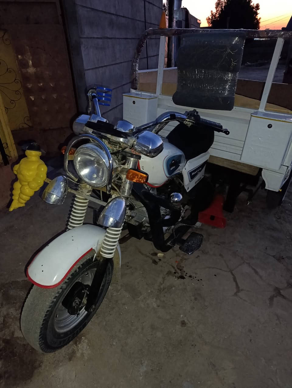 سلام عليكم شباب من رخصت ابو الكروب ستوته مديل ٢٠١٥ستوته جهازه ع اخر حبايه ماذب عليه ربع دينار كهربايات كله شغاله محرك مكفول شاصي مكفول ستوته خير من الله مال جنايه العنوان رفاعي سعر مليون و٧٠٠وبيه مجال حك جيه المو شراي لاه تكسر بسعرها رجان ***********واني خادم الخاص مفتوح
