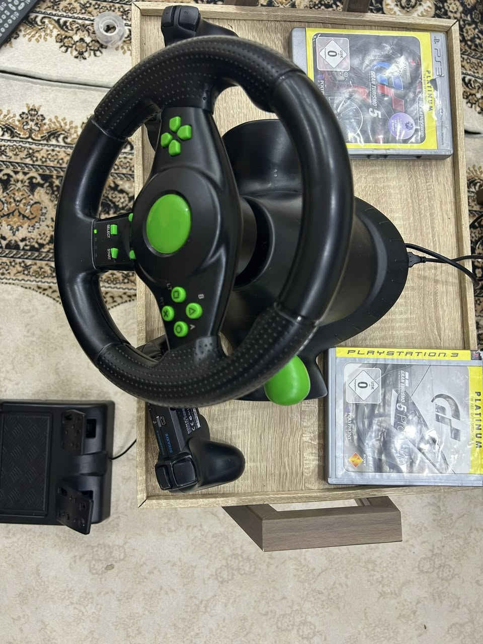 سلام عليكم 
بلي ٣ سلم مع دركسون 
و يدات و ذالك اقراص
نظيف للغاية 
ب١٦٥ الف 
طوصل موجود


**إذا كنت صاحب هذا الإعلان وتريد حذفه لأي سبب، رجاءا أرسل رسالة إلى الدعم الفني**