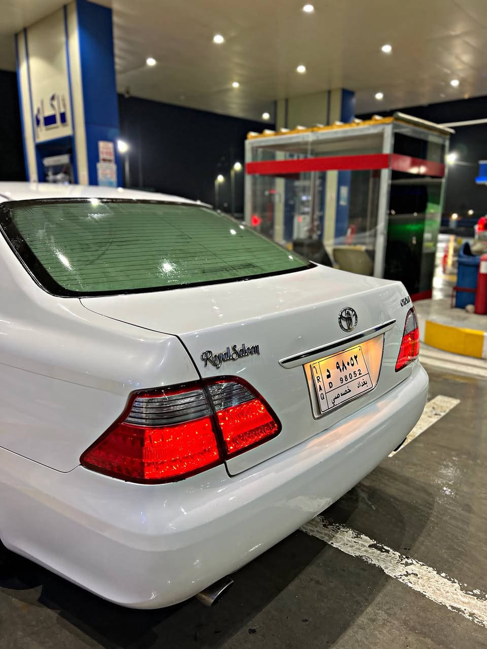 بەس فرۆشتن شاهینە بڕاوە ماشالله لە ماڵی هەمو لایەکcrown2006  مەکینە بچوک گێر گەورە مەکینەو گێر بەشەرت ٦٧ هەزار رۆشتوە بەسمە رەساسی دو دوگمە کامل جایز کراوە جام هەڵگیراوە گەرمی بەستراوە حەمامو پۆڵیش کراوە بئ دەحمو لئدراوە شاشەو کامیرە ئاوێنە شەفتو هیتەر چوار تەیەی ویلی خاوێن بەس شوێن بڕاوەکەی بۆیاخە سحری «$٥٠» کەم مەجال موشتەری نی تێل مەکە لەگەڵ ڕئزم  سارەکە بەحام جوانە 
شوێن / ژاراوە /قەڵادزێ/***********
