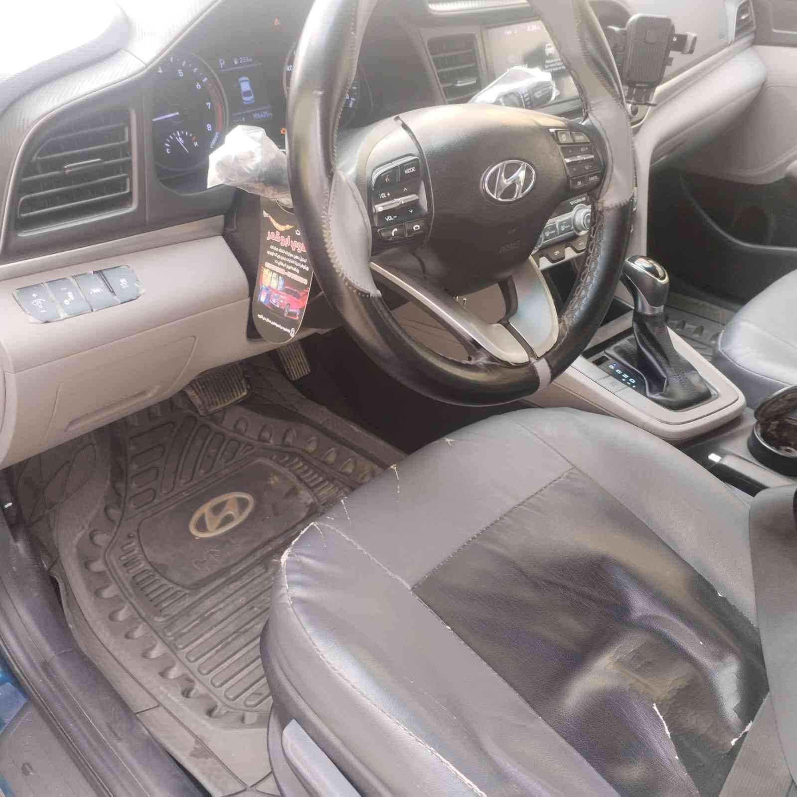 اسلام عليكم النترة موديل 2020 مكينة الفين دوش تحكم جهتين تبريد تتدفة كامرة دوار وتجي وشوف بعينك  السيارة معوقين سنة بعد اتصير حرة اتكفل تحويل رقم بغداد السعر 123
***********.      ***********
