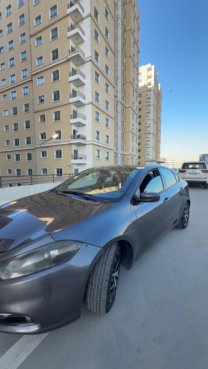 السلام عليكم
للبيع دوج دارت موديل 2015 
وارد امريكي حادث جاملغ خلفي 
وباب خلفي يعني قطعتين صبغ فقط 
وصور السونار مرفقه مع الصور 
مواصفات شاشه كبيره كامره كشنات تدفئه 
كير مكينه مكفوله 
رقم اربيل الجديد وسنويه جديده باسمي 
تحويل وكاله ماكو مشكله 
السهر ٨٧ وبيها مجال 
مكاني بغداد المنصور 
***********
