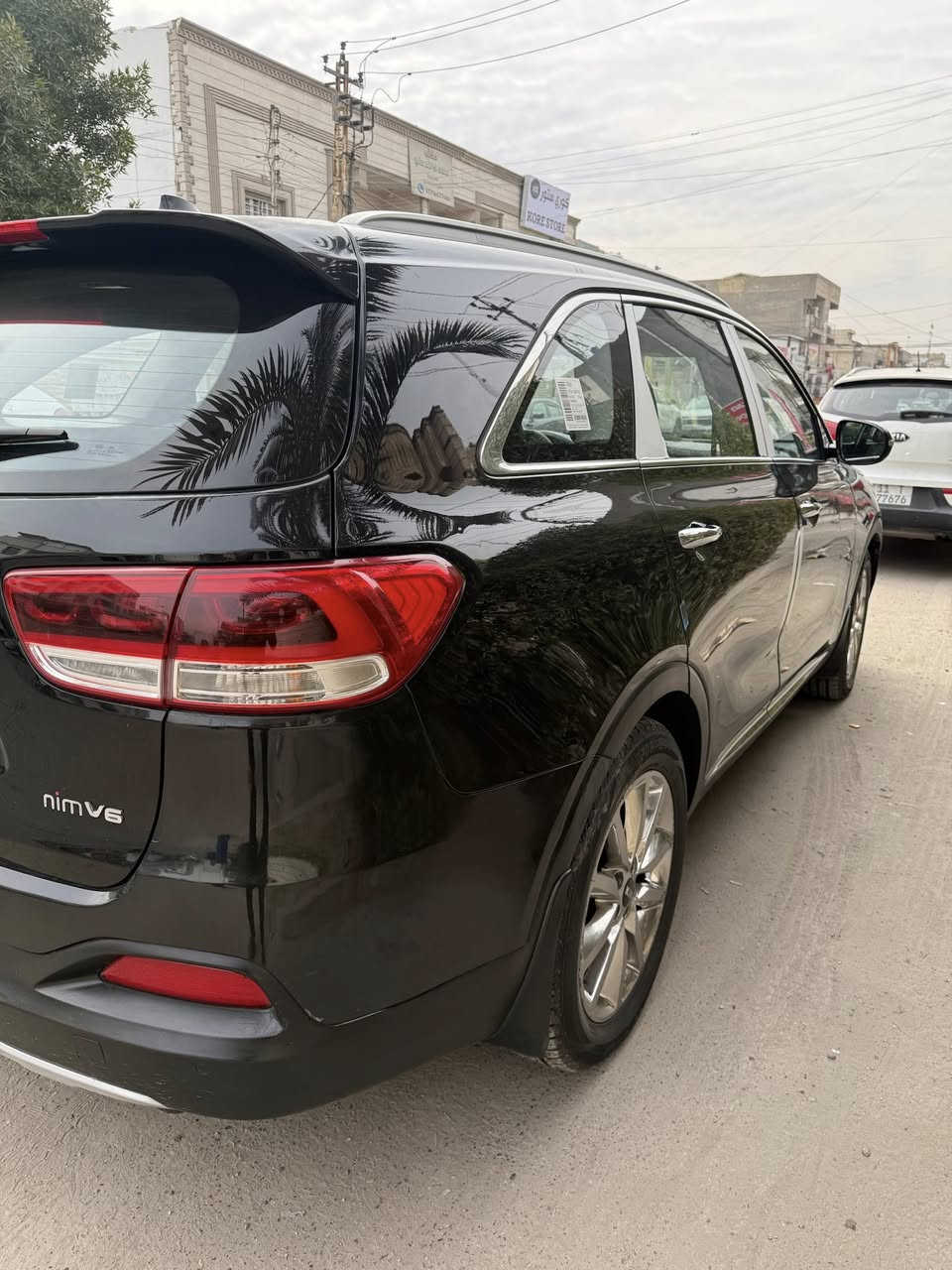 السلام عليكم سورنتا 2016  خليجي رقم اربيل  فول الموصفات بنورما جنطه كهرباء مري شفط بصمه كامره حساسات تخم تاير جديد فقط بيها بارد v6رقم اربيل بسمي السعر ١٧٩ بيها مجال بسيط مكانها بغداد الكرخ
رقم الهاتف 

***********
