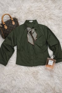 قميص صيفي • زيتوني • مقاسات S M L XL