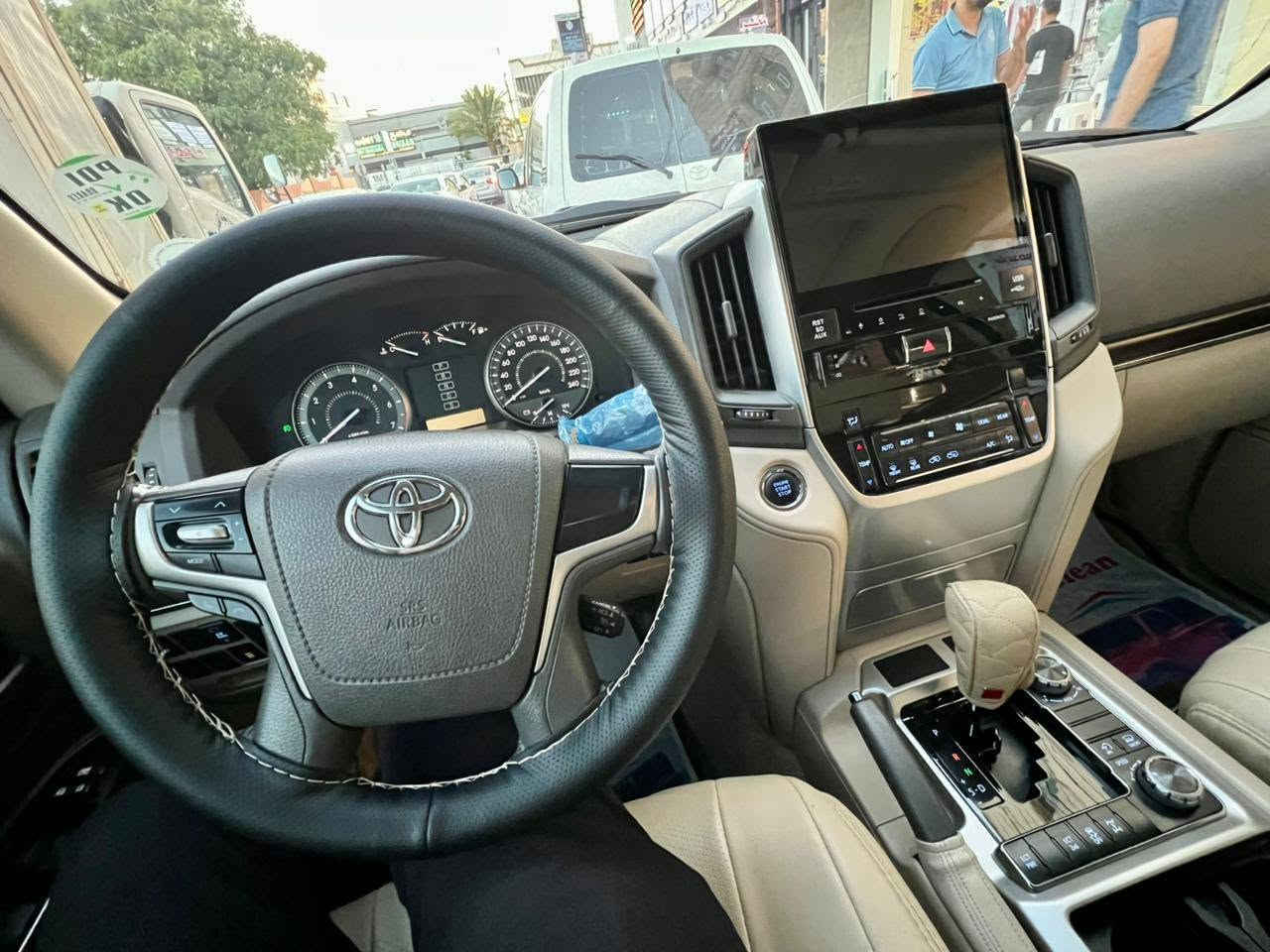 لاندكروزر 2021
معروضة ب 50$
اربيل بسمي باج تضليل الشمال
6 سلندر 
جيهان باب اول GX 
ماشيه 93 الف حقيقي 
مكفولة من الصبغ والبارد 
سياره جديده 
بمعنى الكلمة تخم تاير
المواصفات المعروفة
- بصمة دخول
- كشن سايق كهربائي
- تشغيل عن بعد
- نظام مانع الانزلاق
- كاميرا
- ثلاجة
- فتحة سقف
- نظام ايكو 
الموقع:الفلوجة 
رقم صاحب سيارة ***********

