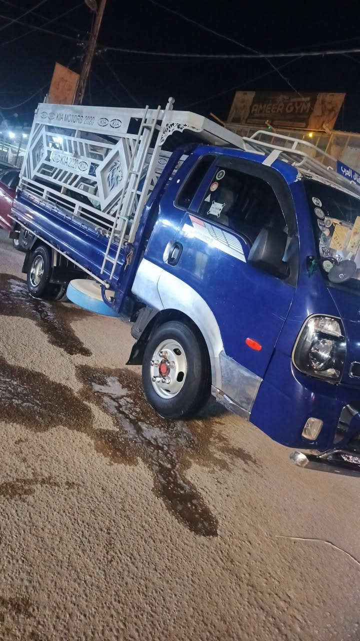 سلام عليكم كيه فحل البيع موديل ١٣
سياره كفاله عامه مكينه وكير وشاصي ورقم شاصي تبريد شغال كشنات كهربائيّ سياره مسكر مجوال 
مكان نجف قضاء مشخاب 
***********
