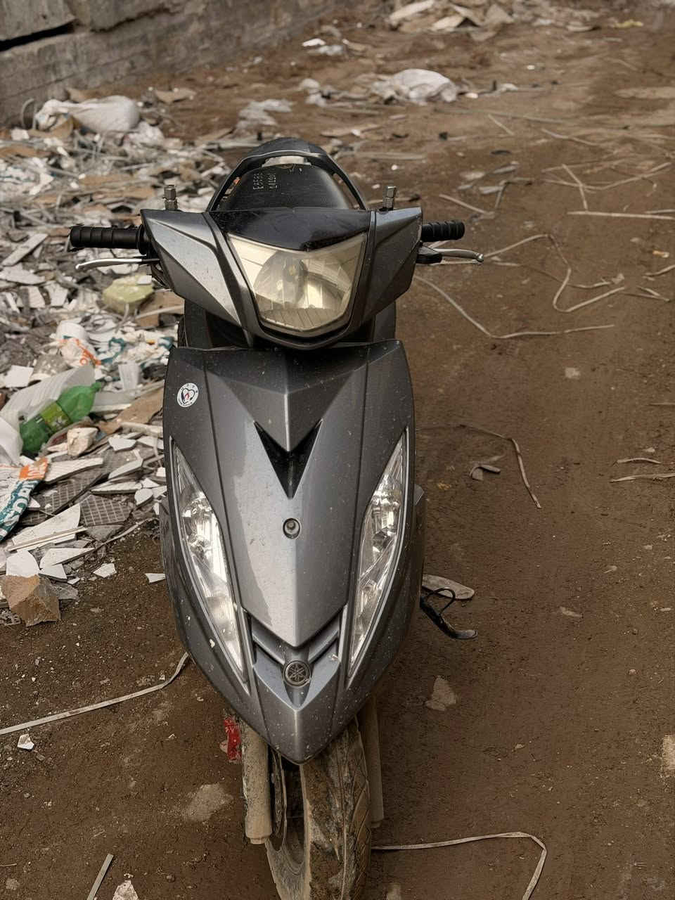 السلام عليكم دراجات جي تي آر 2. وحده رصاصي وحده سوده للبيع مكفولات كفاله عامه  عداد إلكتروني  كفرات بلاديه للتواصل ***********
