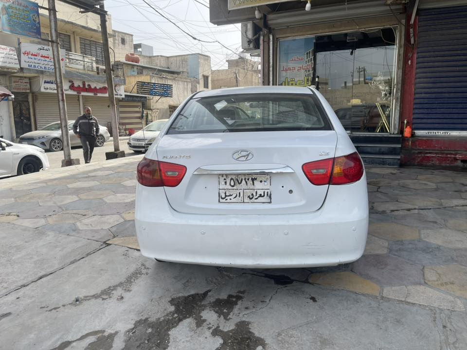 النترى 2010 خليجي راعيها ابو السنويه متوفي يعني ماتتحول بس وكاله اسويلك خاصه ام الصوره ملزم وياك بوكاله مكاني بغداد 
السياره الف دينار مااذب عليها كير مكينه تخم تاير باتري جديد صدر كلها جاهزه ترايك للموصل سعرها 70 بيها مجال  

‭0773 645 9250
