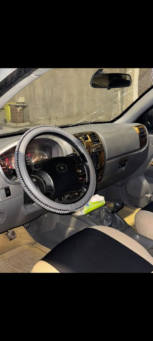 بيكب جنبي٢٠١٢ للبيع يرادلهه ترتيب ٤٥ وبيه مجال الشراي يخابر هاذه رقمي *********** مكان السياره بصره القبله رقم بصره اليف
