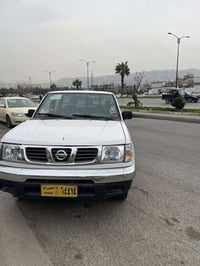 نيسان • ٢٠٠١ • ٧٤٠٠٠ كم