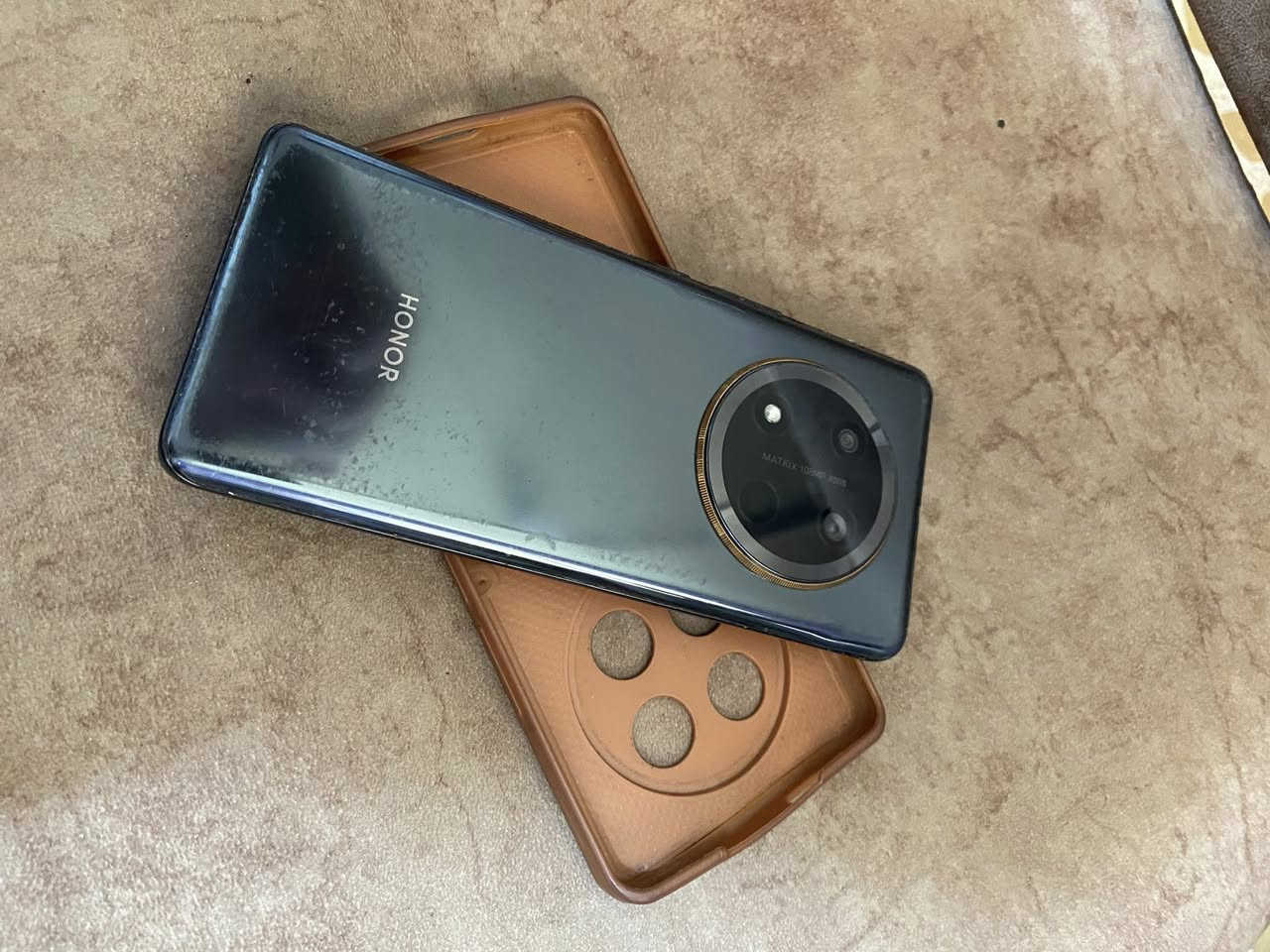 تلفون هونر X9c للبيع
جهاز يشتغل بس شاشه محتركه مادري خطه بل شد مالته 
بيعه عله حطته 
سعر ٢٠٠ بي مجال 
مكاني بغداد الزعفرانيه


**إذا كنت صاحب هذا الإعلان وتريد حذفه لأي سبب، رجاءا أرسل رسالة إلى الدعم الفني**