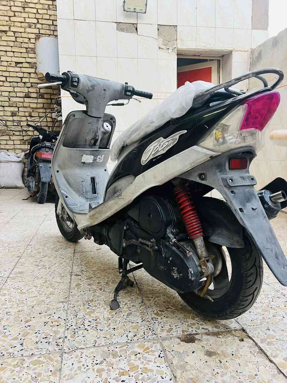 ماكس منغولي بوشه 55 سلف هندر كهربائيات كامله كلشي ماعوزها ختم واحد صالصنه fm بيع مستعجل 
650 وبيها مجال 

***********
