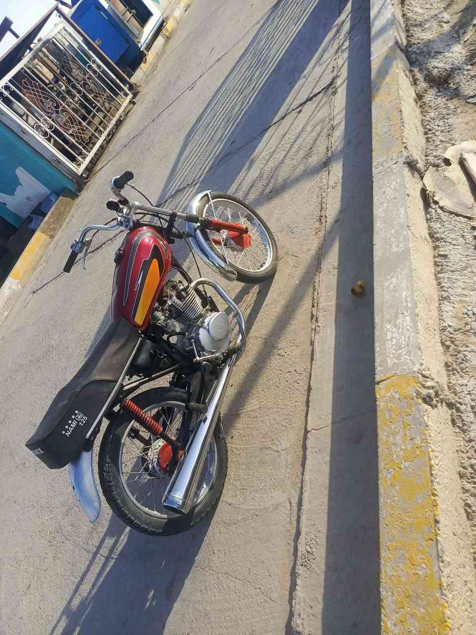 سلام عليكم
دراجه نامه موديل ١٩  شغاله هندر واحد كلك كلك للبيع
كربلاء الانتفاضة الثالثة
***********
