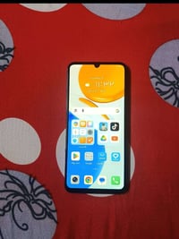 هونر X7 • ١٢٨ • ٤+٢ رام