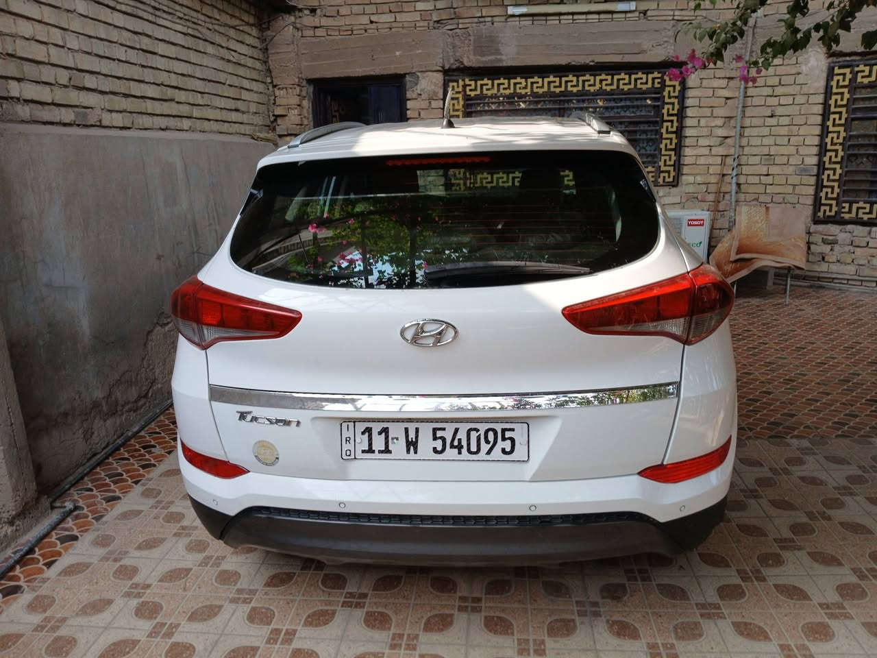 توسان خليجي  ٢٠١٦.     السعر ١٦٥ وبيها مجال


**إذا كنت صاحب هذا الإعلان وتريد حذفه لأي سبب، رجاءا أرسل رسالة إلى الدعم الفني**