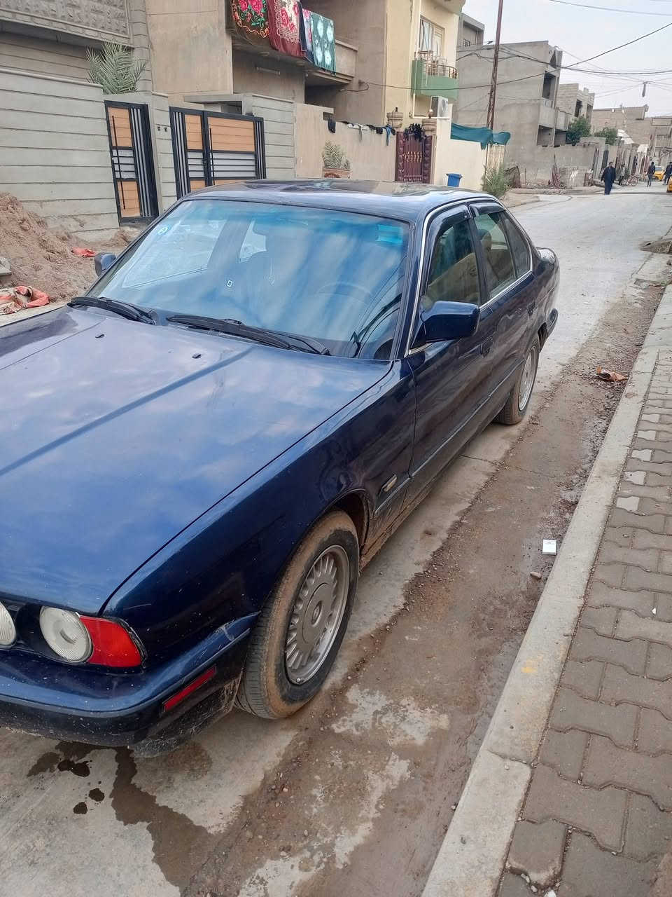 السلام عليكم سياره بي ام 520كبس محرك 525سنويه لل29دفتر بانزين بيه كير عادي باسمي السعر 48بيه مجال بسيط للاستفسار ***********
***********
