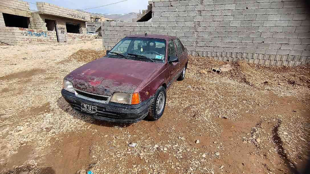 بەناوی خوای گەورە ئەم گوڵە جوانە بو فروشتن نرخی 18ئارم پلاسیک سلیمانیە مەکینە 16قایش باری گیر عادی بیدەعم بی بویاخ تائیستا بویاخ نەکراوەتەوە تەقەو رەقە گیرو مەکینە کارەبای هەموو گیانی بەشەرت تایەی تازە پاتری تازە ئارمی تازە کراوەتەوە لەسلیمانیم ***********/*********** السليمانية, العراق
