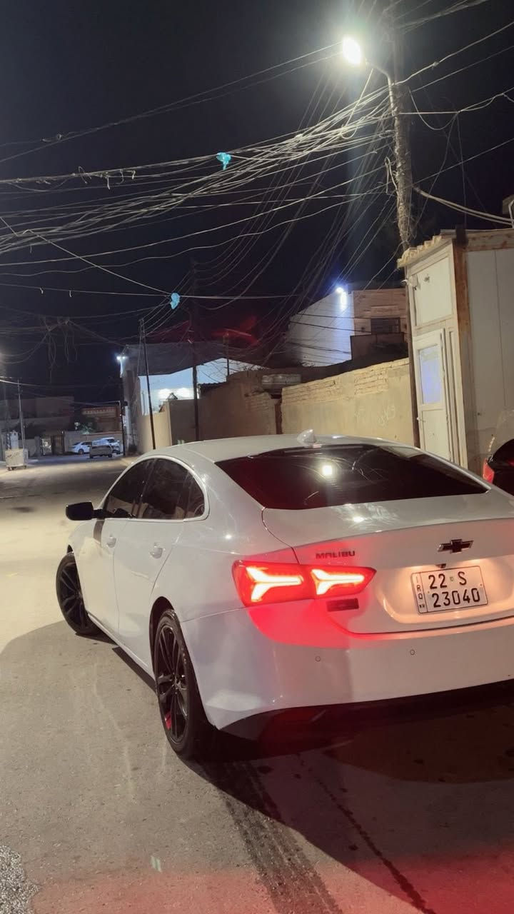 للبيع ماليبو 2023 
L2 مواصفات برمير 
وارد امريكي 🇺🇸
السياره فول مواصفات 1/1
شاشه كبيره تدعم الكار بلي 
ويل 19 ختم الشوفر 
لايتات زنون 
حساسات اماميه 
حساسات خلفيه 
مانع انزلاق 
ثلاث انظمه قياده 
تحديد مسار 
قياده ذاتيه 
تثبيت السرعه 
اشاير بل مري 
حادث السياره فقط 
بابين بدون دواخل شرط الفحص والسونار 
السياره ماشيه 60 كيلو حقيقي 
السعر 150 وبيها مجال للشراي 
***********
رقم اربيل شرط التحويل 
باسمي السياره
