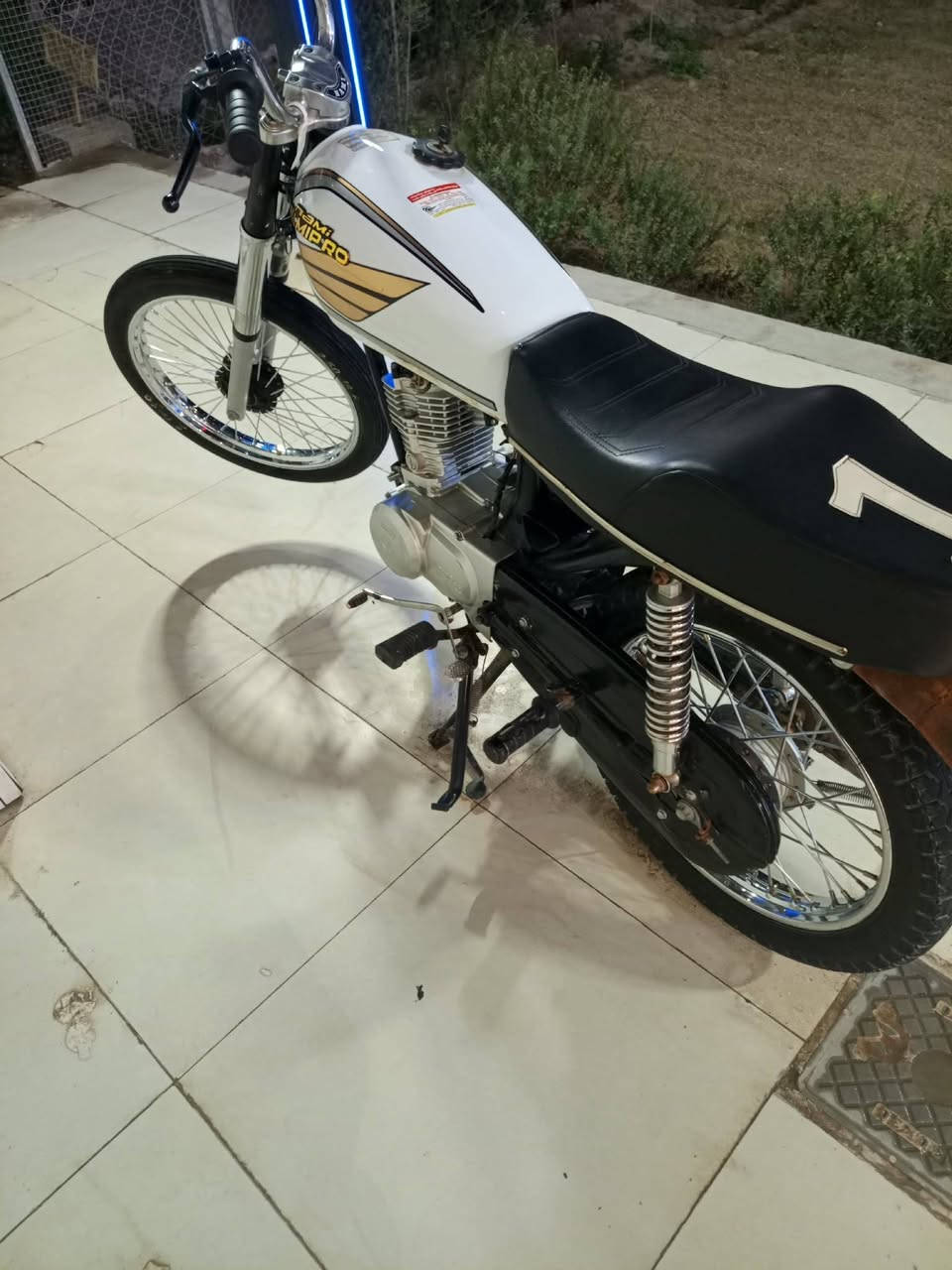 سلام عليكم سيجي نامه اوراق سكنر تعمير كله25 مكان حله شارع 100رقم راعيه ***********
