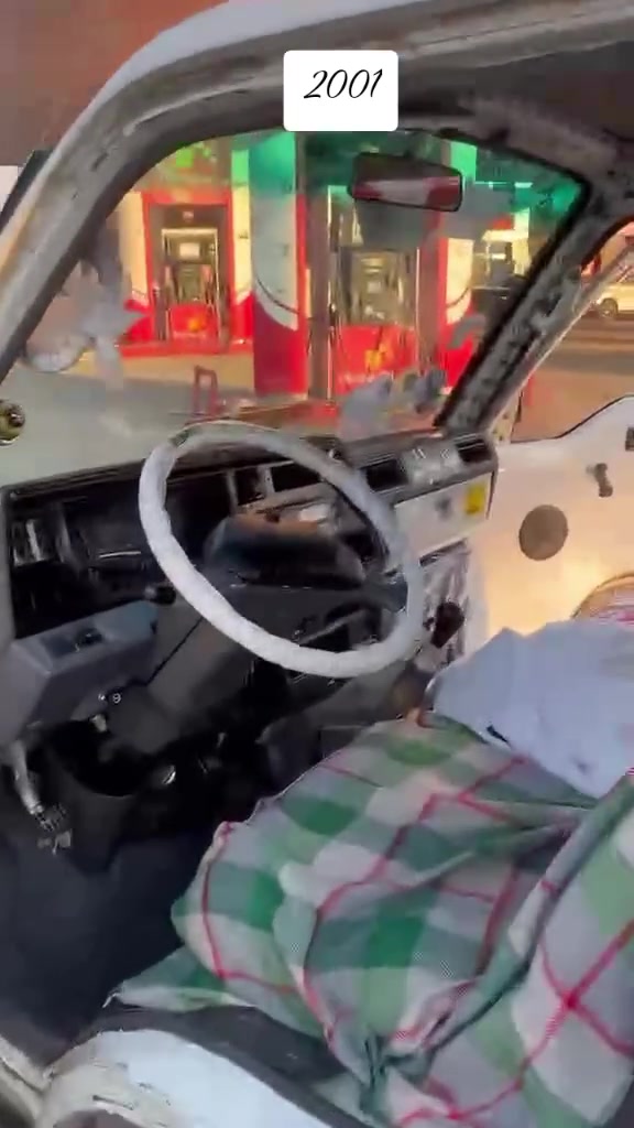 نیسان پاس بۆ فرۆشتن مەکینەی تازە تەعمیرە گێڕو ئەکسل بە شەرت کوشنو گاعی تازەیە ئاڕم سلیمانیه سحری 55 گەڵا کەمێ مەجال ***********
***********
