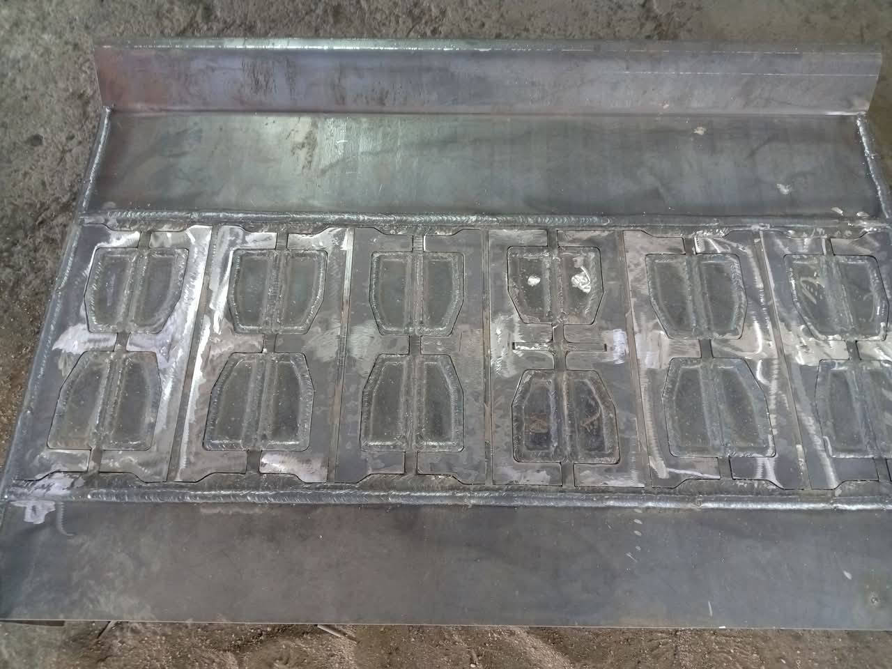 ꧁꧂يتم تجهيز قوالب البلوك ꧁꧂
꧁꧂بكافه الأنواع والشكال꧁꧂
꧁꧂مصمد مجوف ꧁꧂
꧁꧂موعد العمل يكون مضبوط ꧁꧂
⚙️***********⚙️         اي استفسار بل خدمه ꧂
⚙️***********⚙️        ♕ اتصل وتدلل ♕
