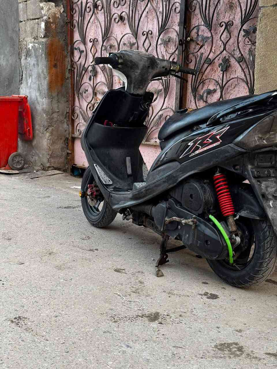 ماكس عدله للبيع   الدراجه شبعتها تاكل الكاع   نعومه  بوشه تسعه وربعين  كلها شغاله    سلف هندر   سعر  620 مفتوحه بوش وبستم  كلها ختم واحد رقمي***********مكاني البصره  كرمت علي
