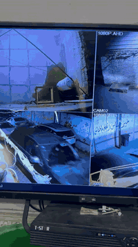 للبيع منضومه كامرات كامله 
نوعيه الكاميرات T_STAR
(السعر 125 الف )مكاني بغداد حي اور  الاتصال على الرقم ***********
