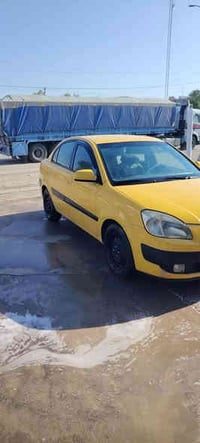 كيا ريو للبيع موديل 2007 سنويه ورقم جديد سياره جاهزه  الضرر جاملق اليم...
