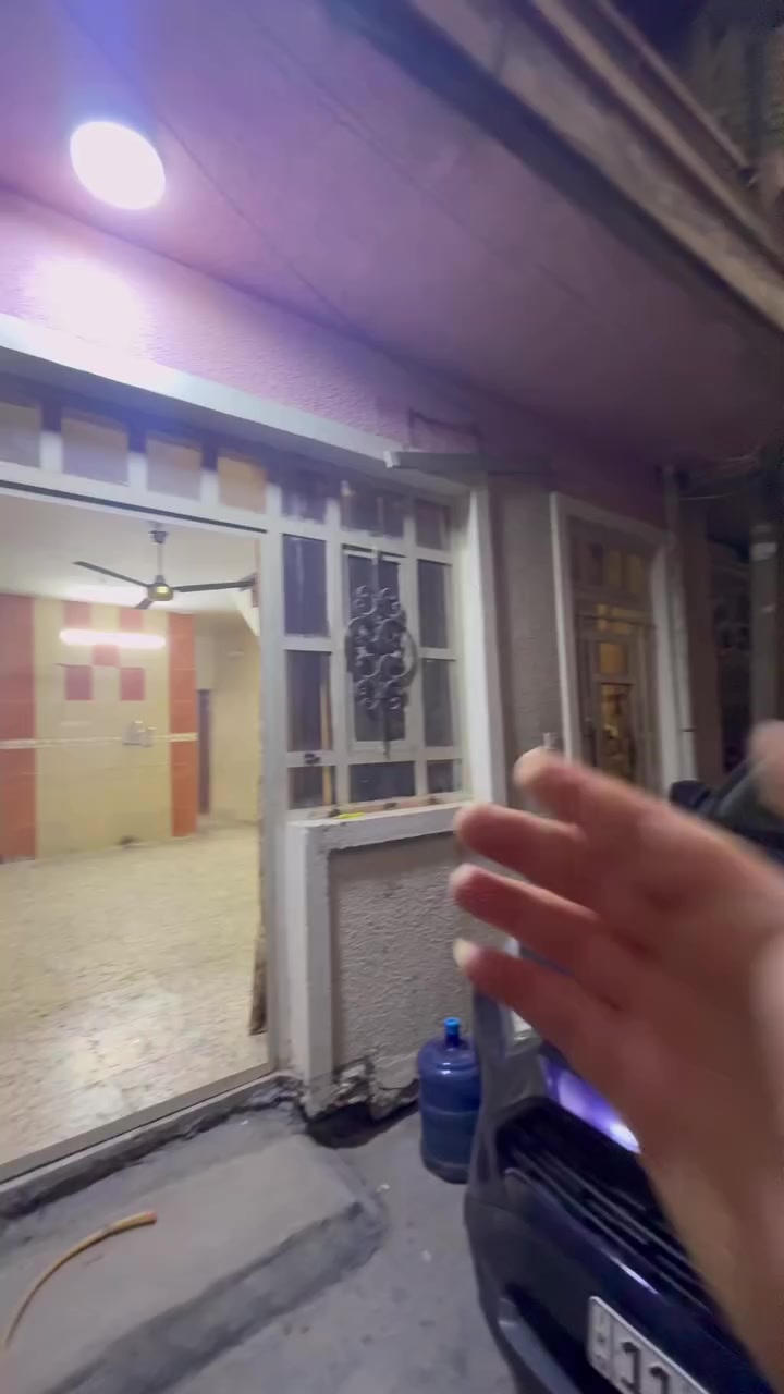 #للأيجار_مشتمل_3غرف
سعر الأجار600الف
الموقع بين شارع 20وشارع عمر
يحتوي على مدخلين+صاله+مطبخ+غرف عدد3+خدمات2+سطح
للأستفسار:***********
