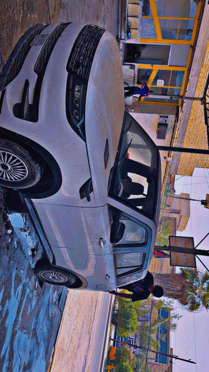 السلام عليكم رانج مني صيني شحن مديل 23 سياره زيرو تبريد تدفئة 120ك للشحنه الوحده بغداد الشعب السعر 50 وبيه مجال ***********
