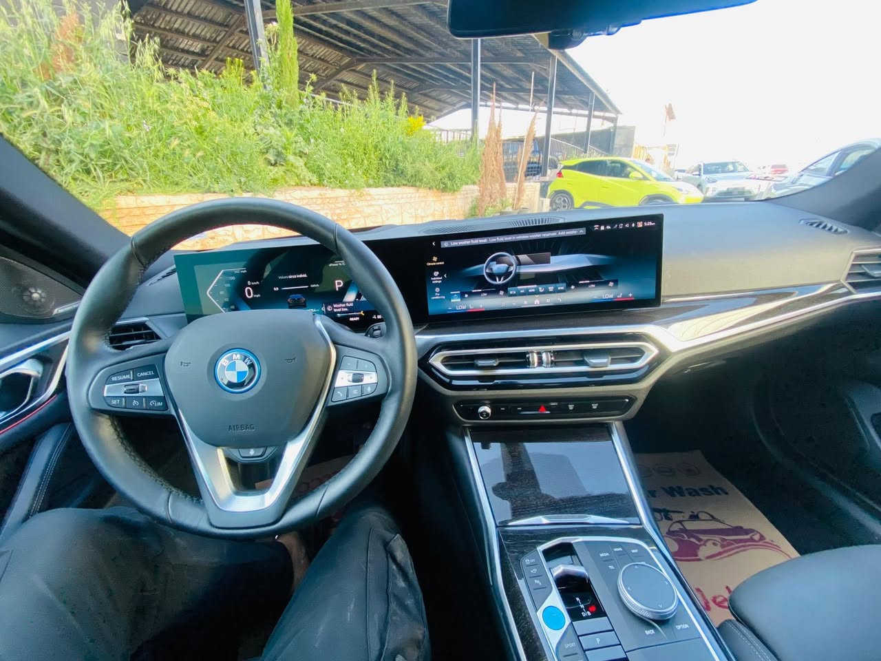 السلام عليكم
للبيع  BMW i4 edrive 35 موديل 2024 كهرباء بالكامل 

حادث السياره جاملغ خلفي فقط ومصلح بارد السياره كلين جداً نضيفه من الداخل والخارج 

رقم وسنويه جديده اربيل 

السعر 32000 دولار 

الرقم ☎️ ***********
