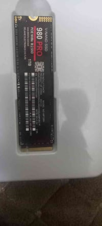 هارد m.2 داخلي ١ تيرا الي يريده يجي واتساب 07768437489 + عندي توصيل سع...