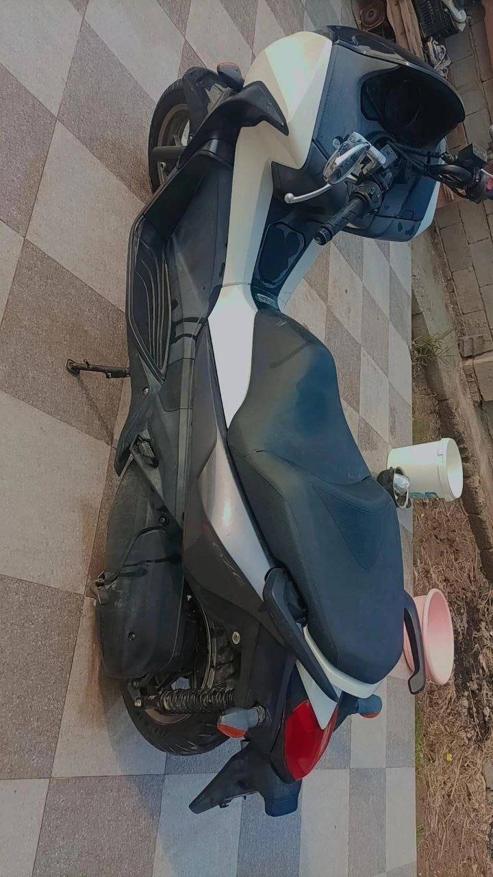 السلام عليكم دراجه جديده للبيع استفسار على الرقم‎0780 345 0714
