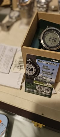 CASIO PROTREK PRW-30 كاسيو بروتريك  كامل مرفقاتها  نظيفة جدا  فيكسا لل...