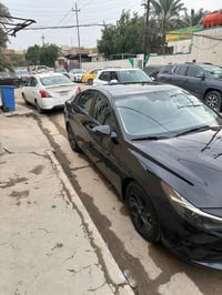 اسلام عليكم  النترا 2023 محرك2000دوش ماشيه2400الف  حادث خلفي بارد بس ق...