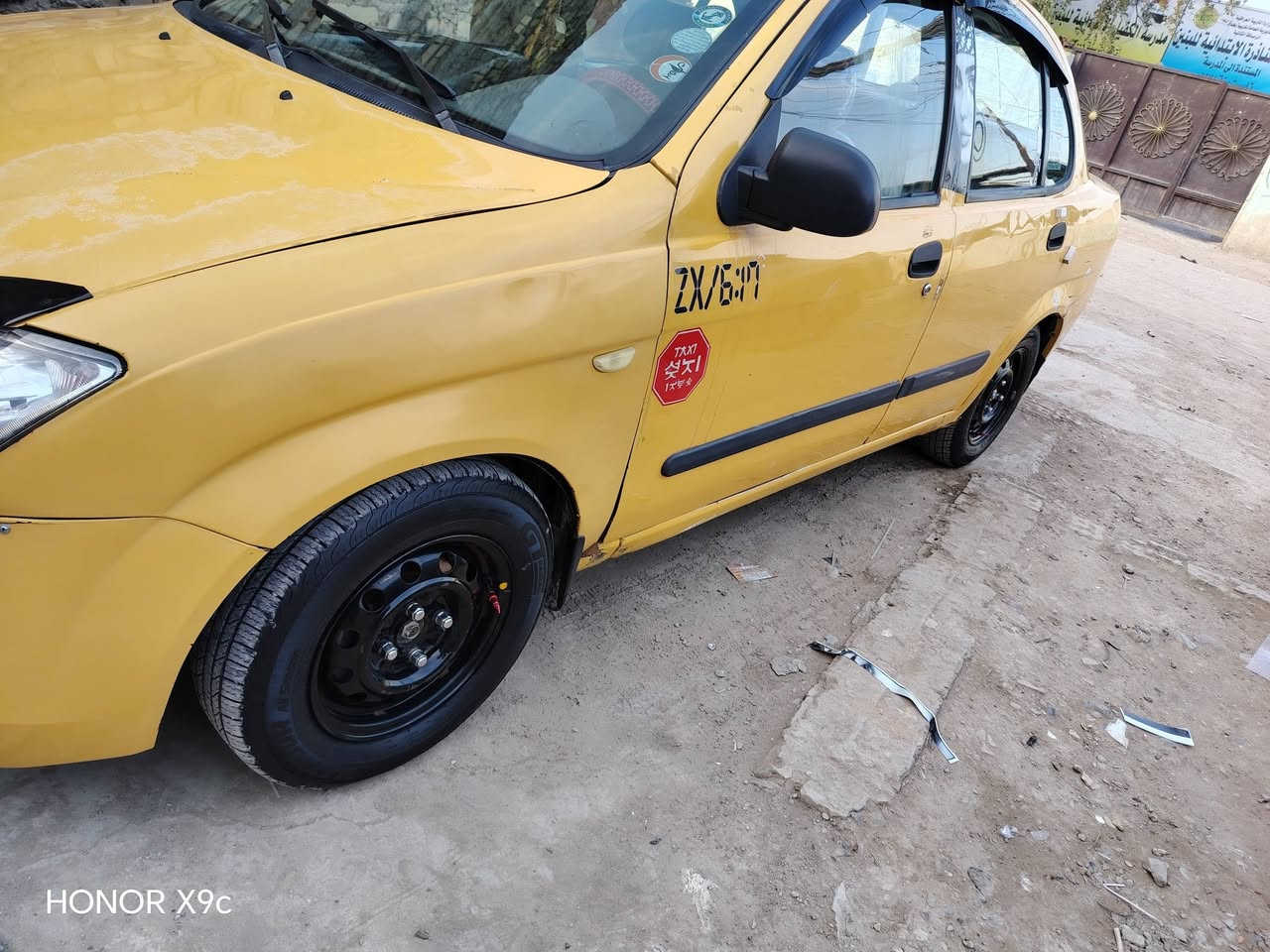 سلام عليكم طيبه مديل ٢٠١٥ رقم انكليزي  بغداد وبسمي مكينه مكفوله وكير النمره  الاول مرات تفلت وتبريد وتدفئه وصدر امامي وخلفي جديد ودرايم شفت جديد ودبلات جديد  وتخم تاير شاشه وكامره ودوشمه جديده وتغليف باب  وكهربائيات كله شغاله 
بيه ضربه جاملغ عكس السايق ومصلح  مكاني بغداد بسمايه
رقم ***********
عارضه ٣٧ وبيه مجال
