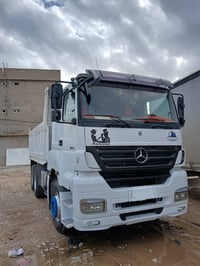 2005 • 4x4 • بشرت كامل