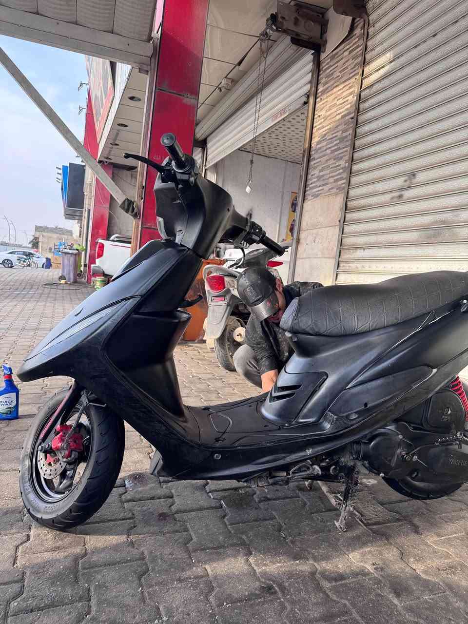 السلام عليكم للبيع ماكس عدله مبدل بيها ولفات فقط المكان البصره حي الانتصار السعر 650 الرقم ***********
