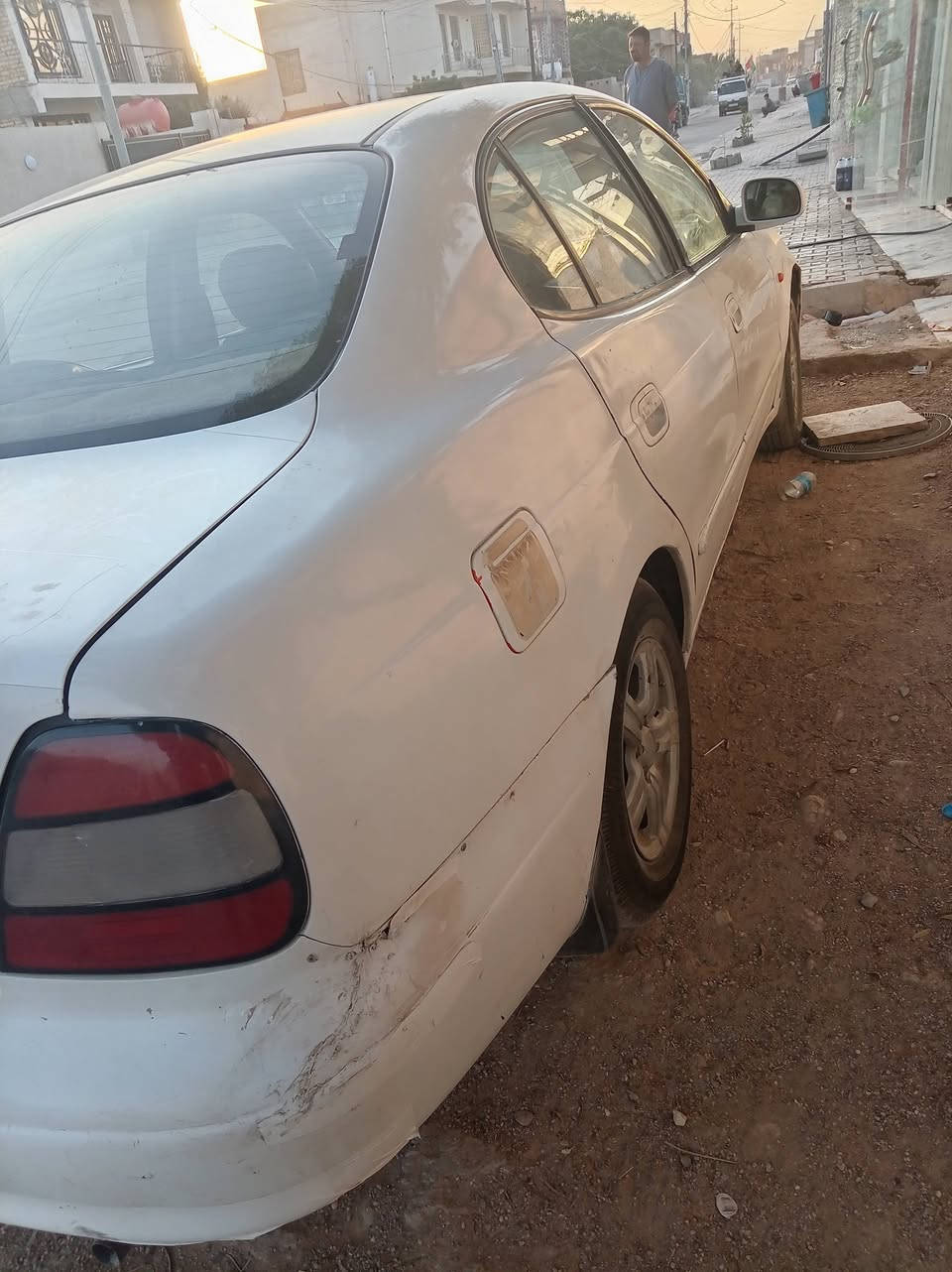 سلام عليكم سياره دايو اكنزه موديل 2000 محرك كير مكفولات لا تبخير ولا تنقيص  حداديه تمام تايرات كهربائيات شغاله تحويل ثاني يوم رقم انكليزي مكاني واسط كوت. شراي يتصل مامتواجد خاص ***********

