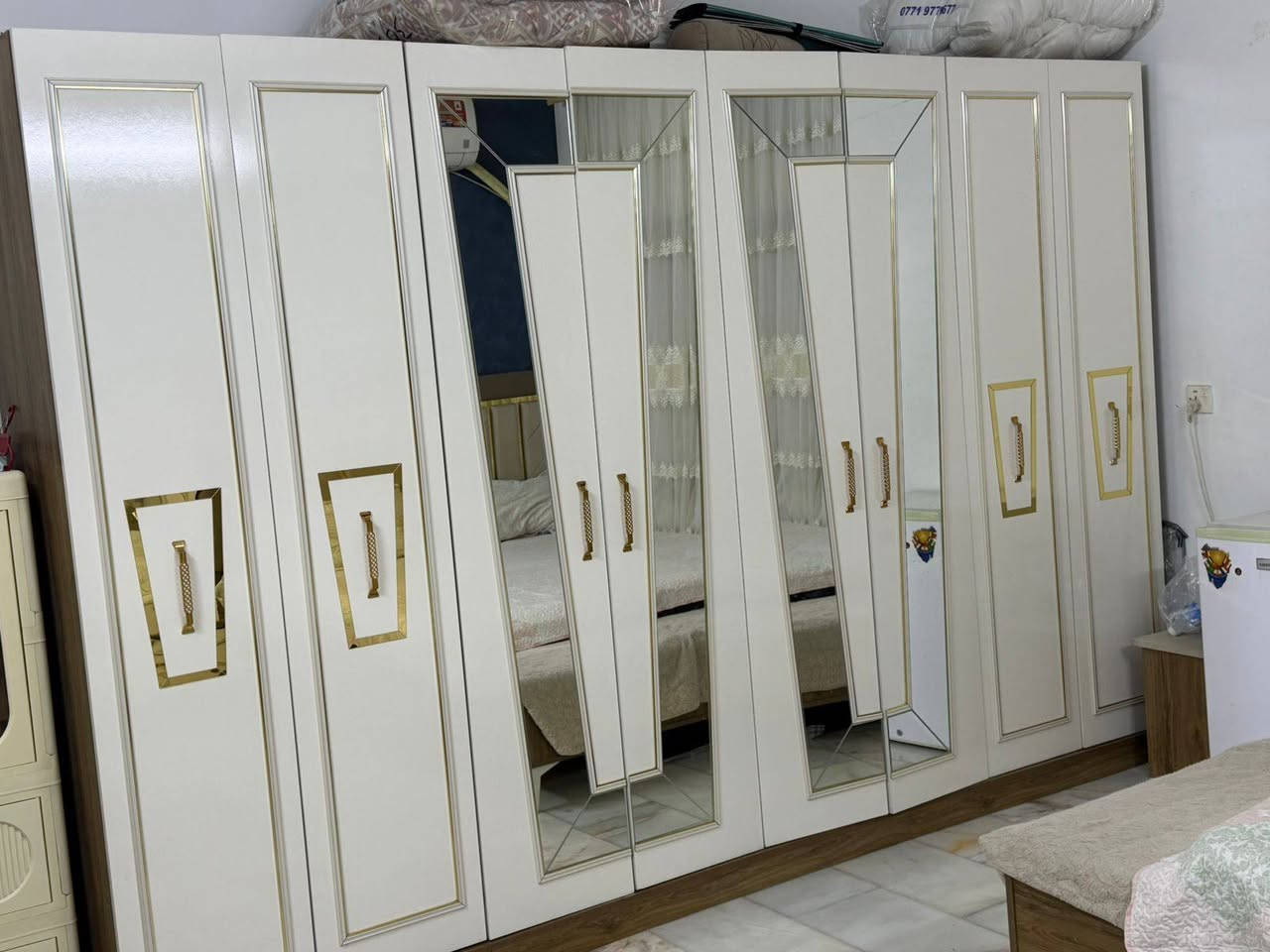 السلام عليكم 
الغرفه ابمليون وبيه مجال 
الكنتور 100 وبي مجال


**إذا كنت صاحب هذا الإعلان وتريد حذفه لأي سبب، رجاءا أرسل رسالة إلى الدعم الفني**